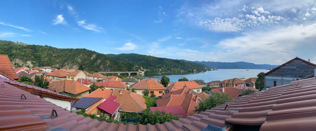 Apartament La Sika Orszowa Zewnętrze zdjęcie