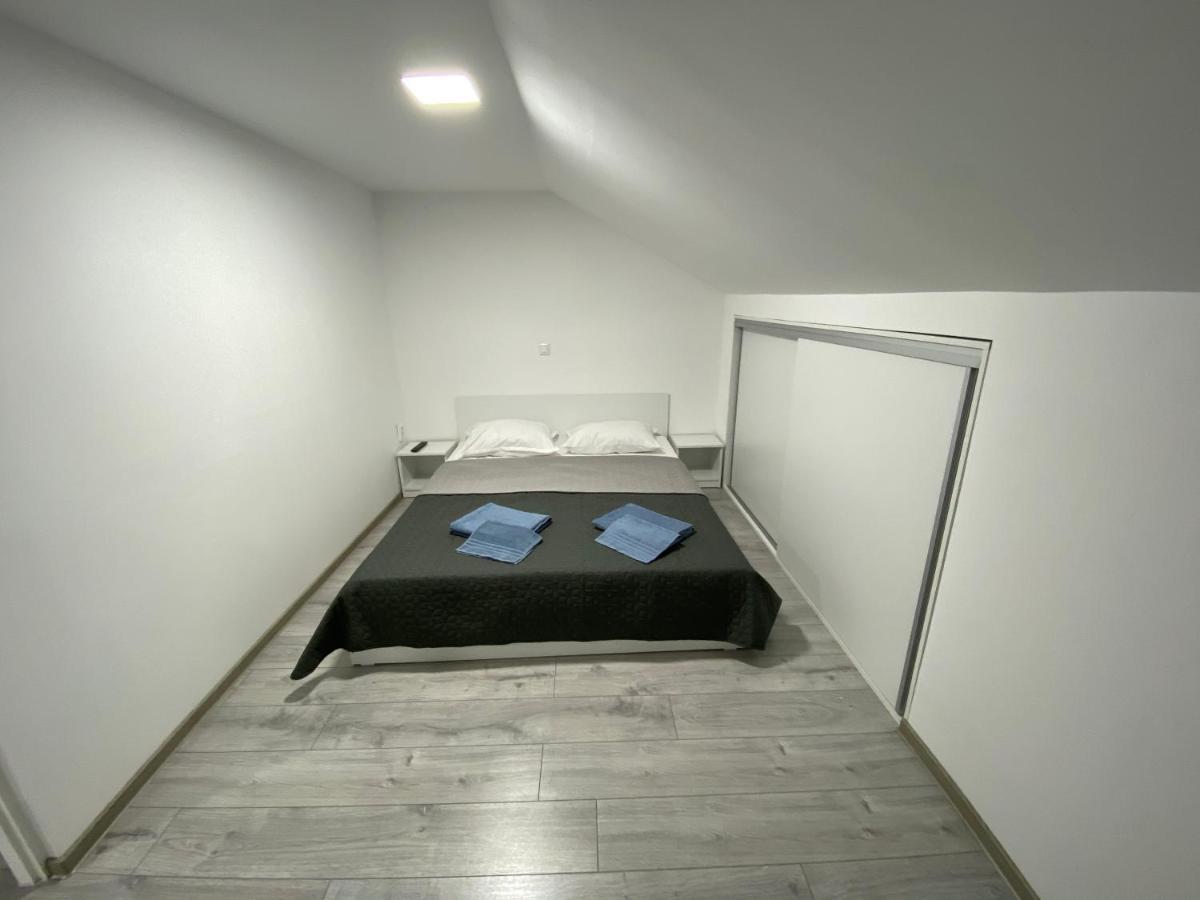 Apartament La Sika Orszowa Zewnętrze zdjęcie